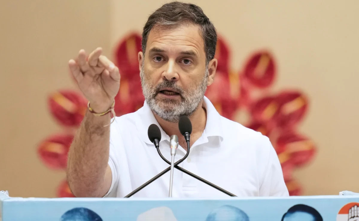 राहुल गांधी ने लिखित में मांगी माफी, जिसके लिए हाईकोर्ट में देना पड़ा आवेदन