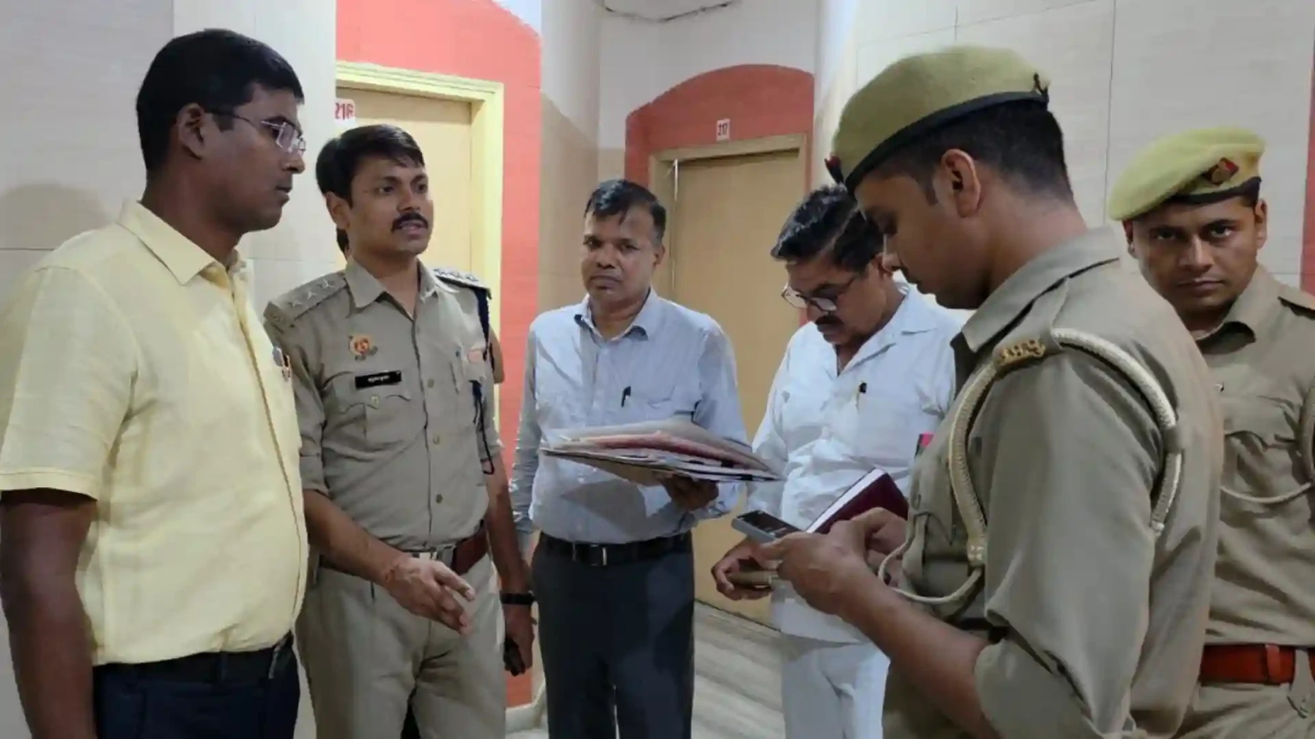 मुजफ्फरनगर: फायर सेफ्टी में लापरवाही पर एक्शन, दो अस्पतालों के बेसमेंट सील