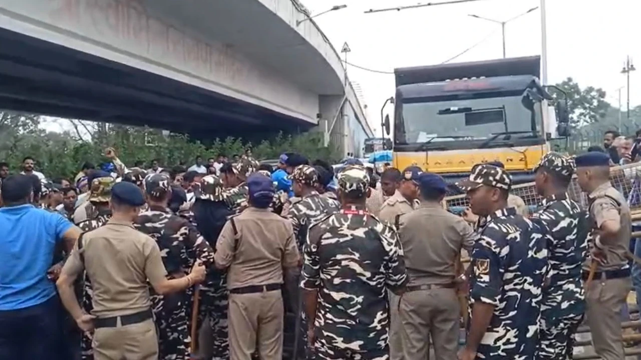 केतन हत्याकांड: नगीना सांसद चंद्रशेखर आजाद के काफिले को पुलिस ने रोका