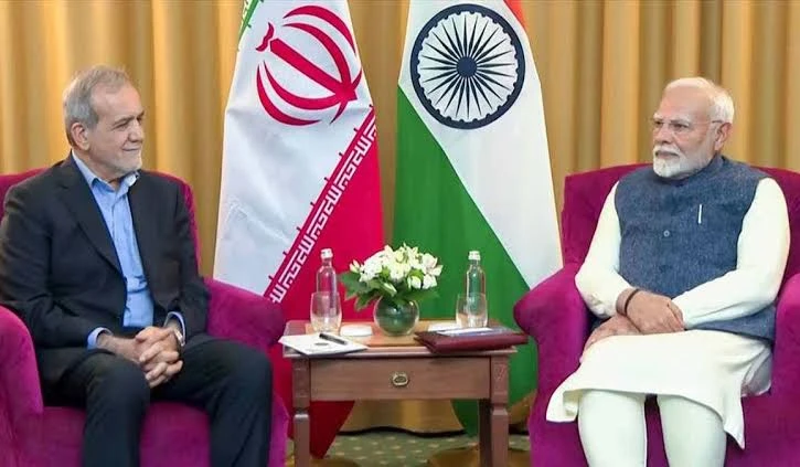 पश्चिम एशिया की स्थिति पर चर्चा, प्रधानमंत्री मोदी ने ईरानी राष्ट्रपति पेजेशकियन से फोन पर की बात