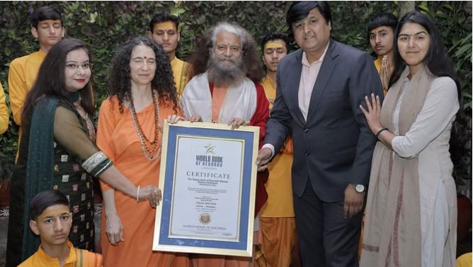 वर्ल्ड बुक ऑफ रिकॉर्ड्स में दर्ज हुई परमार्थ निकेतन की गंगा आरती