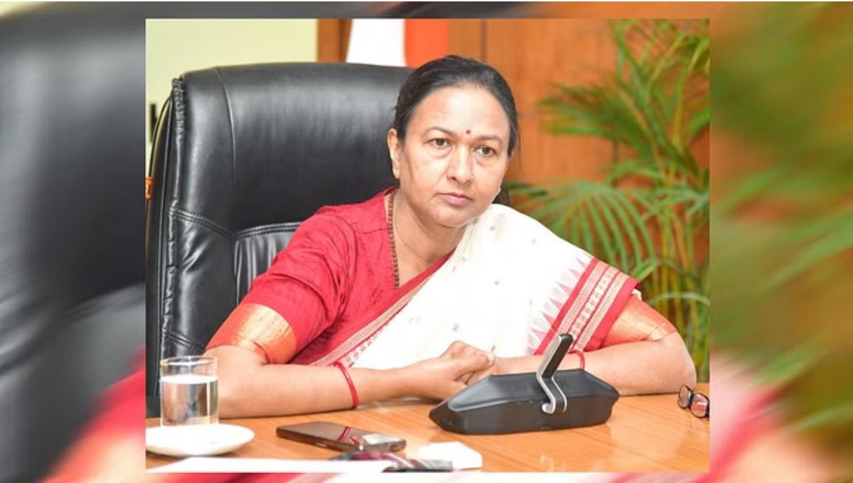 उत्तराखंड: मुख्य सचिव राधा रतूड़ी को छह माह का सेवा विस्तार