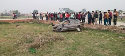 बिजनौर में दर्दनाक हादसा, बेकाबू कार डिवाइडर से टकराई, चार लोगों की मौत