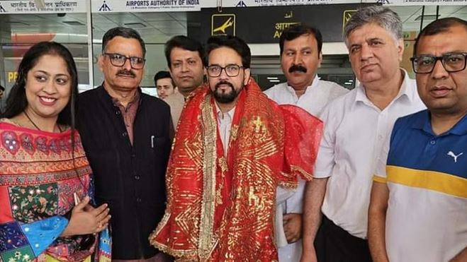 अनुराग ठाकुर ने उधमपुर में डॉ. जितेंद्र सिंह के समर्थन में की रैली
