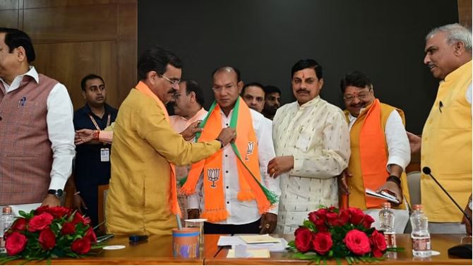 छिंदवाड़ा की अमरवाड़ा सीट से एमएलए कमलेश शाह भाजपा में शामिल
