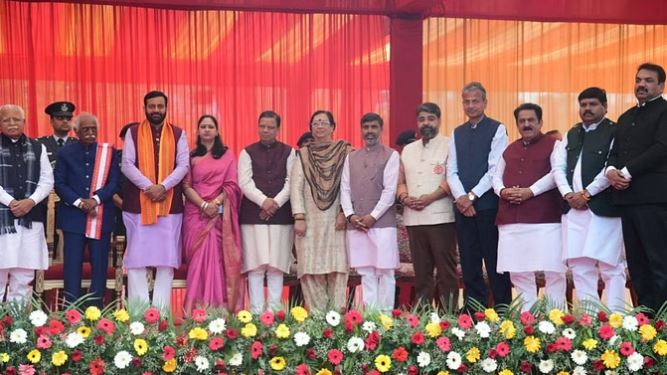 हरियाणा में कैबिनेट विस्तार, बीजेपी नेता सीमा त्रिखा और डॉ. कमल गुप्ता मंत्री बने