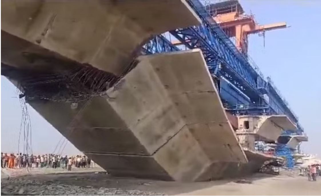 बिहार: सुपौल में कोसी नदी पर बने रहे पुल का गार्डर गिरा, कई मजदूर दबे