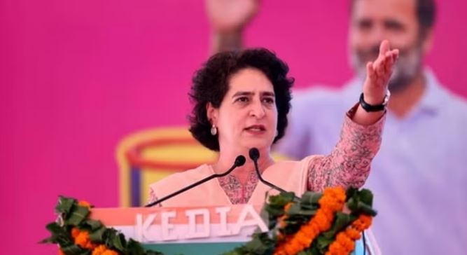 केजरीवाल की गिरफ्तारी पर प्रियंका ने पीएम मोदी के खिलाफ खोला मोर्चा