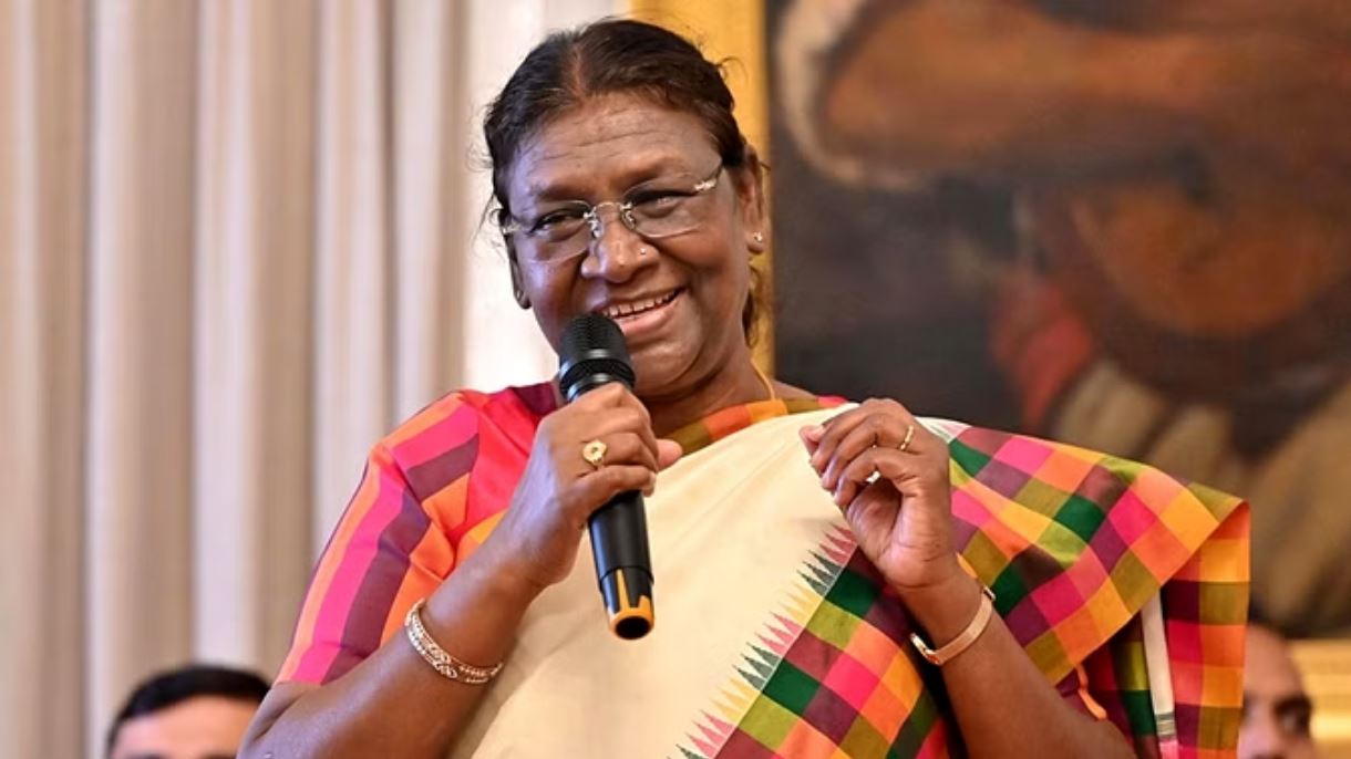 कैबिनेट ने लोकसभा चुनाव की तारीखों से जुड़ा ईसी का प्रस्ताव राष्ट्रपति को भेजा