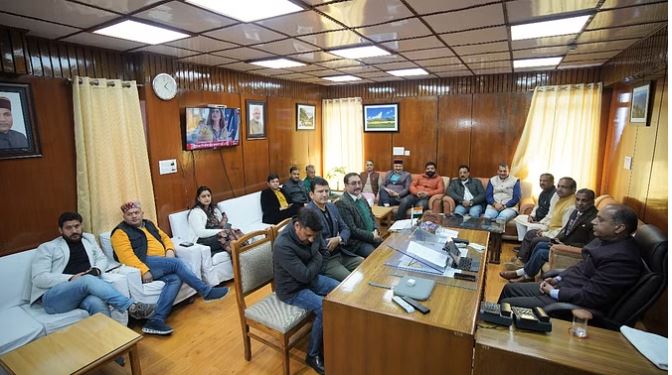 हिमाचल: भाजपा के नौ विधायकों ने नोटिस का दिया जवाब