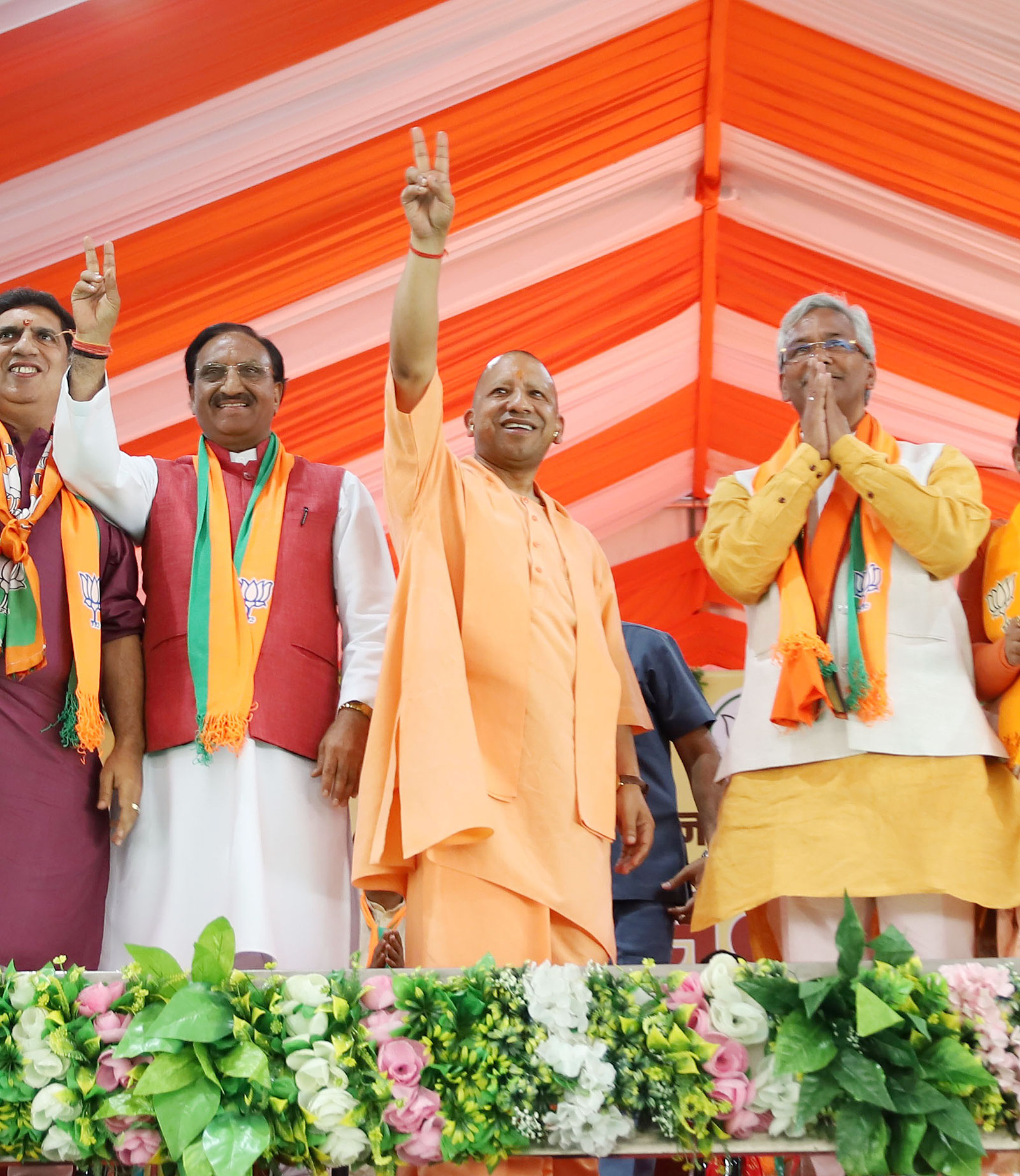 रुड़की चुनावी जनसभा में हुआ कुछ ऐसा कि चमक उठी सीएम योगी की आंखें