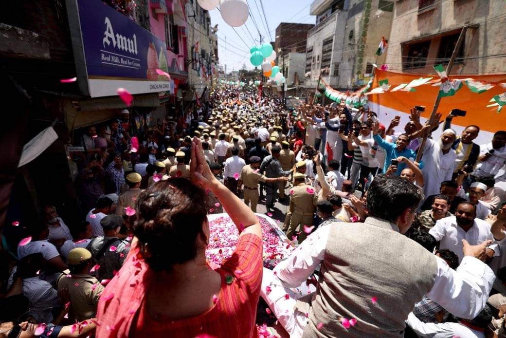 'देश ने सत्ता को नहीं सत्य को पूजा है', सहारनपुर रोड शो में बोलीं प्रियंका