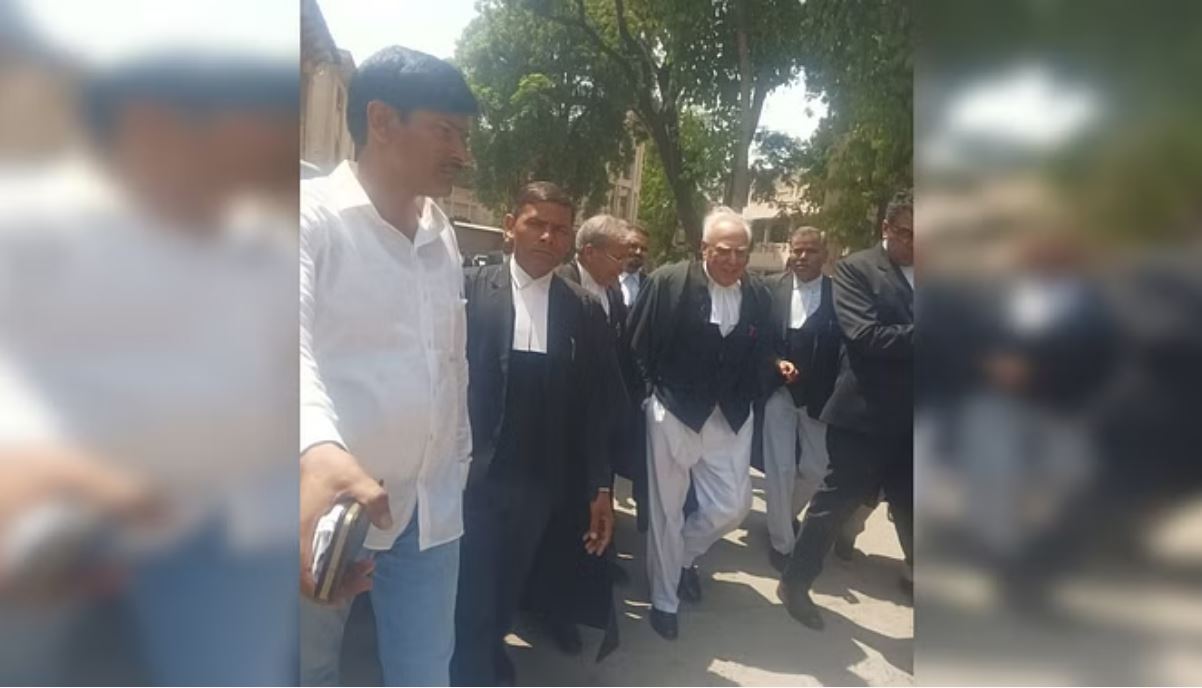 फर्जी जन्म प्रमाण पत्र केस: आजम खान की अर्जी पर हाईकोर्ट में हुई सुनवाई