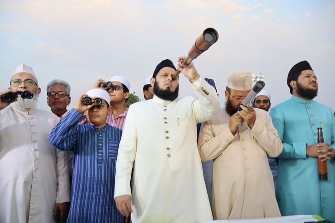 ईद: रोजेदार करते रहे इंतजार, मंगलवार को नहीं दिखा ईद का चांद