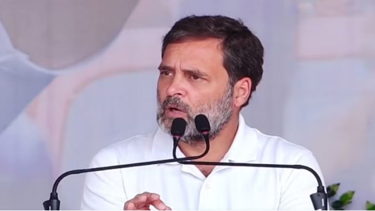 भ्रष्टाचार का स्कूल चला रहे पीएम मोदी, कीमत देश चुका रहा: राहुल गांधी