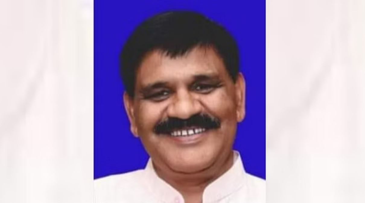 रायबरेली: बसपा ने फिर पिछड़ा कार्ड खेला, ठाकुर बने हाथी के महावत
