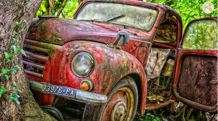 अहमदाबाद-वडोदरा एक्सप्रेसवे पर कार के ट्रक से टकराने से 10 लोगों की मौत