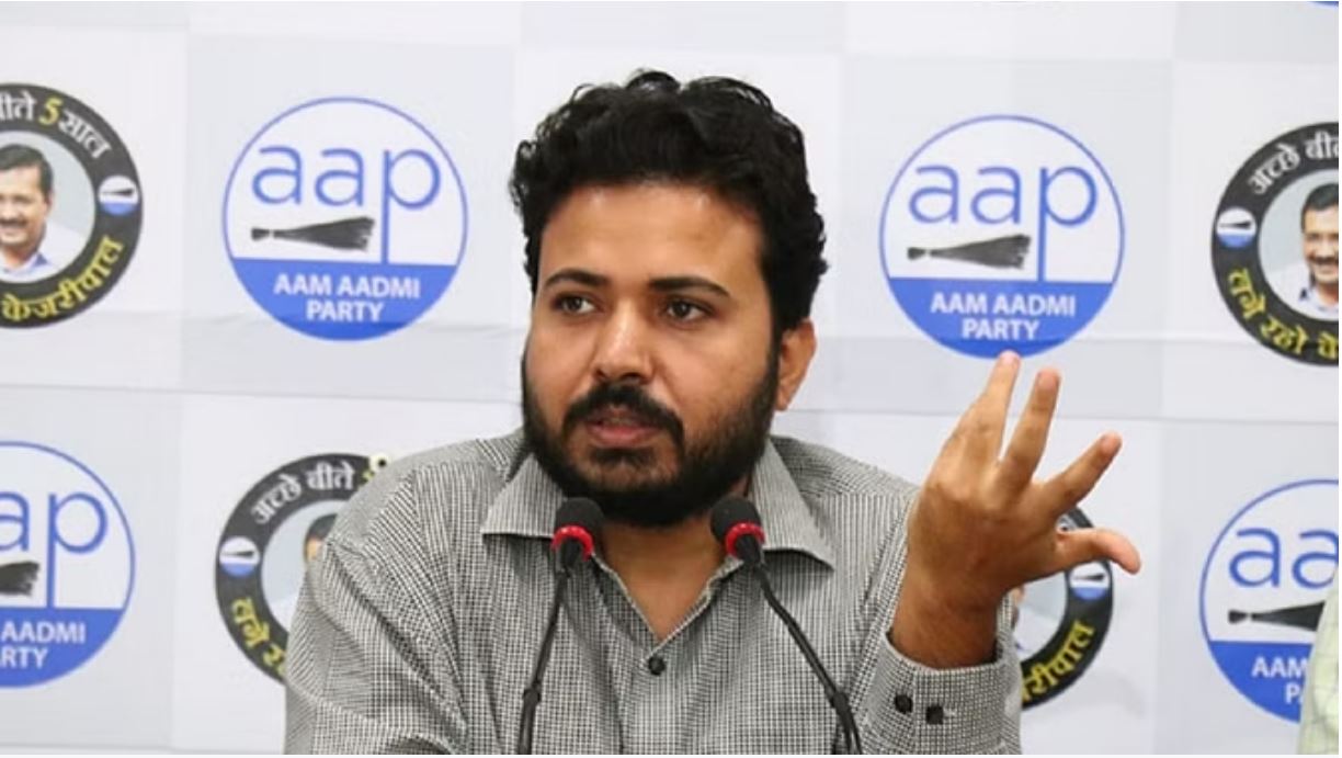 शराब घोटाला में एक और बड़ी कार्रवाई: ईडी दफ्तर पहुंचे दुर्गेश पाठक