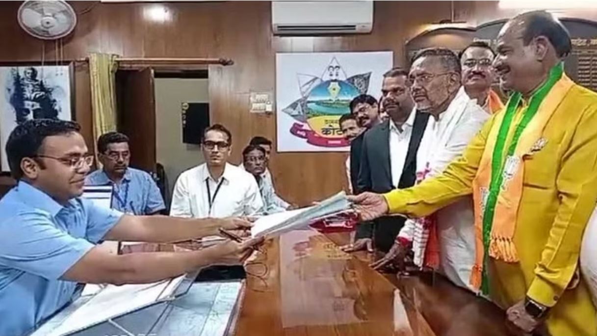 राजस्थान: लोकसभा अध्यक्ष ओम बिरला ने भरा नामांकन