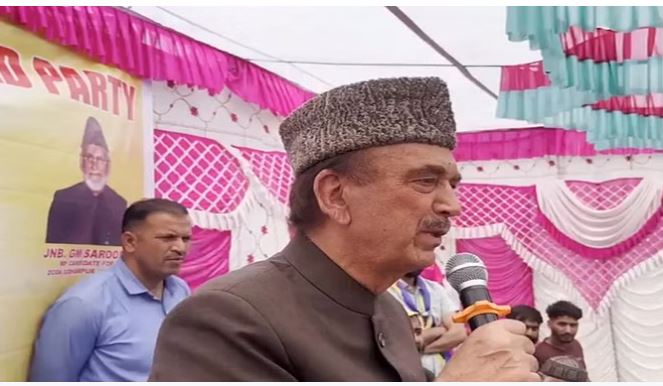 डीपीएपी के अध्यक्ष गुलाम नबी आजाद नहीं लड़ेंगे चुनाव, पार्टी ने मो. सलीम को बनाया उम्मीदवार