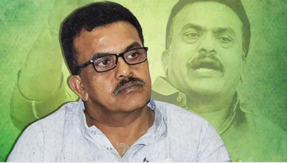 बेटी के नाम पर ली रिश्वत, खिचड़ी घोटाले के मास्टरमाइंड हैं संजय राउत: निरूपम