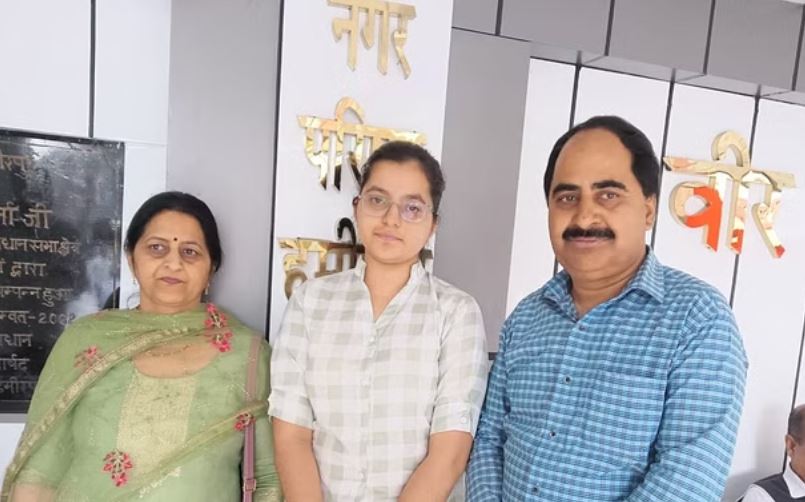 हिमाचल 12 बोर्ड: टॉप-10 मेरिट सूची में श्रृति शर्मा ने हासिल किया दूसरा स्थान