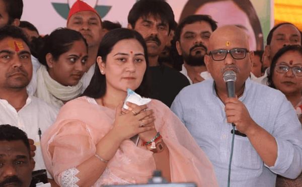 गाजियाबाद में यूपी कांग्रेस अध्यक्ष के बिगड़े बोल, पीएम मोदी पर की अभद्र टिप्पणी