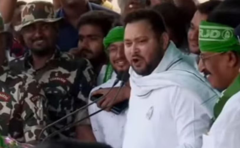 तुम तो धोखेबाज हो वादा करके भूल जाते हो; जानिए तेजस्वी यादव ने क्यों गाया यह गाना