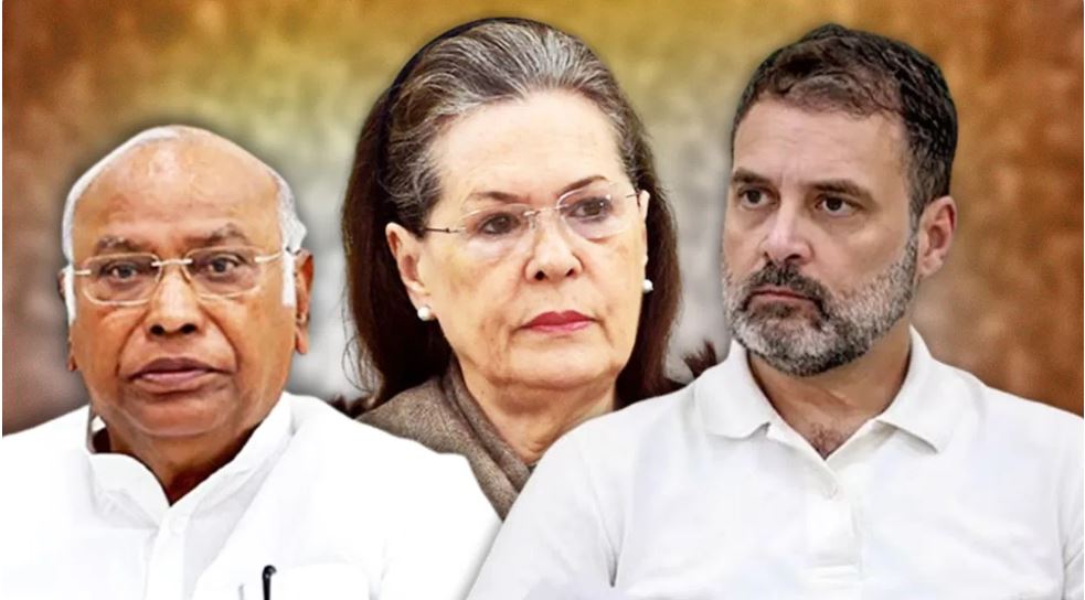 कांग्रेस सीईसी की बैठक खत्म, अमेठी और रायबरेली से राहुल-प्रियंका की उम्मीदवारी पर खड़गे लेंगे फैसला