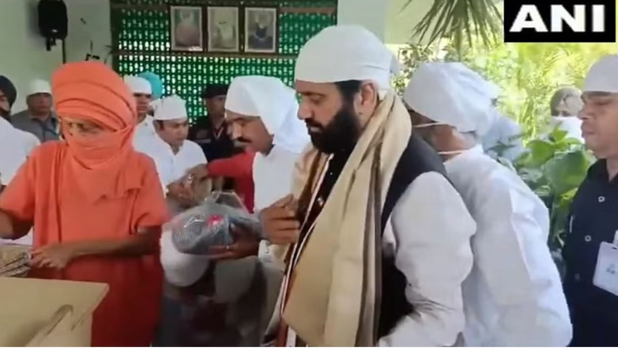 करनाल पहुंचे मुख्यमंत्री नयाब सिंह सैनी, निर्मल कुटिया गुरुद्वारा में टेका माथा