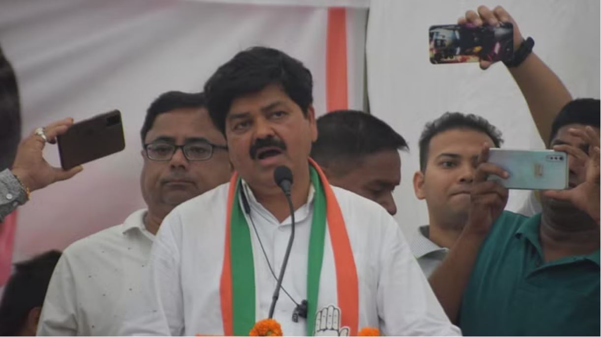 गढ़वाल लोस सीट से कांग्रेस प्रत्याशी गणेश गोदियाल को चुनाव आयोग की चेतावनी