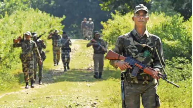 बीजापुर में फटा यूबीजीएल सेल, सीआरपीएफ का एक जवान घायल