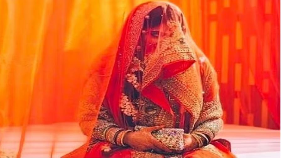 दहेज लौटाकर दूल्हा वापस : दरवाजे पर आई बारात लौटा दी दुल्हन ने, हिसाब भी किया चुकता