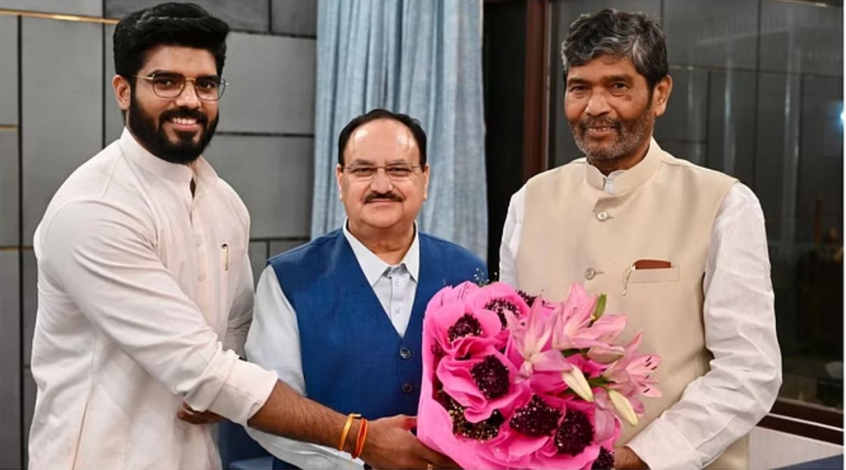 पशुपति पारस ने की जेपी नड्डा से मुलाकात, एनडीए के समर्थन की बात दोहराई
