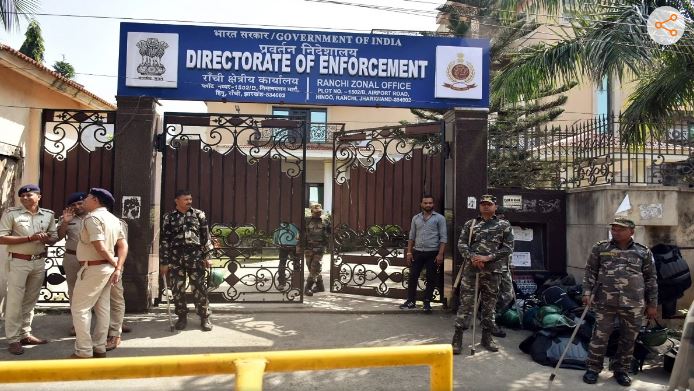 झारखण्ड में ईडी का बड़ा एक्शन, नोटों का अंबार मंत्री के पीएस के घर मिला