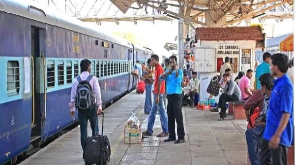 स्वर्ण जयंती-कोसी एक्सप्रेस समेत 36 ट्रेनों की टाइमिंग बदली