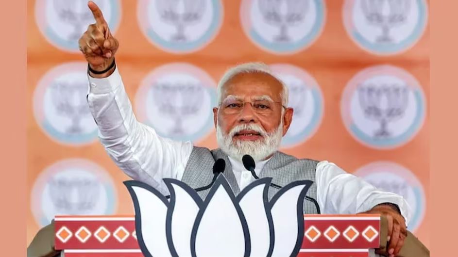 'कांग्रेस ने शरणार्थियों की सुध नहीं ली'- आजमगढ़ में बोले पीएम मोदी
