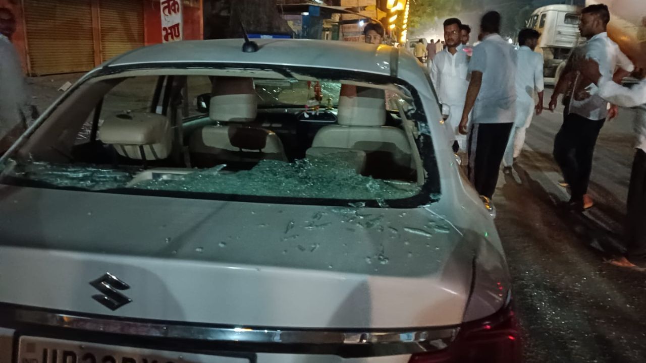 अमेठी में कांग्रेस ऑफिस के बाहर तोड़-फोड़, पार्टी नेता बोले- हार के डर से बौखलाई भाजपा