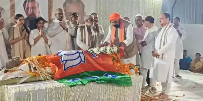 राजकीय सम्मान के साथ सुशील मोदी विदा; जेपी नड्डा भी पहुंचे पटना