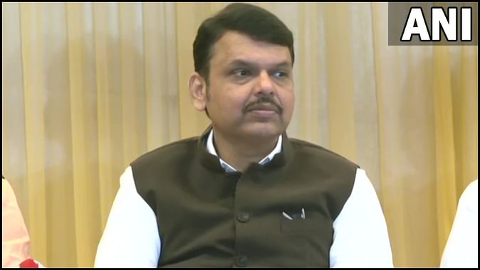 पूर्व पत्रकार केतन तिरोडकर गिरफ्तार, देवेंद्र फडणवीस के खिलाफ आपत्तिजनक बयान देने का आरोप