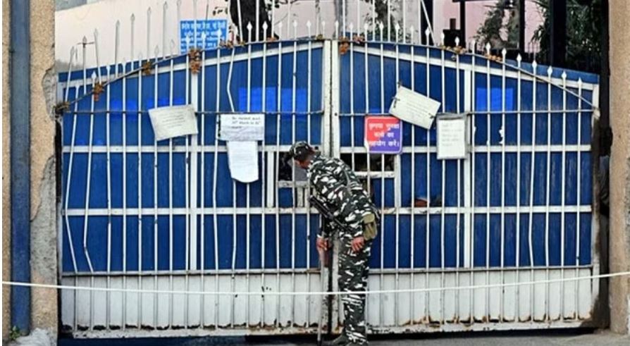 स्कूल-अस्पताल के बाद अब तिहाड़ को बम से उड़ाने की धमकी