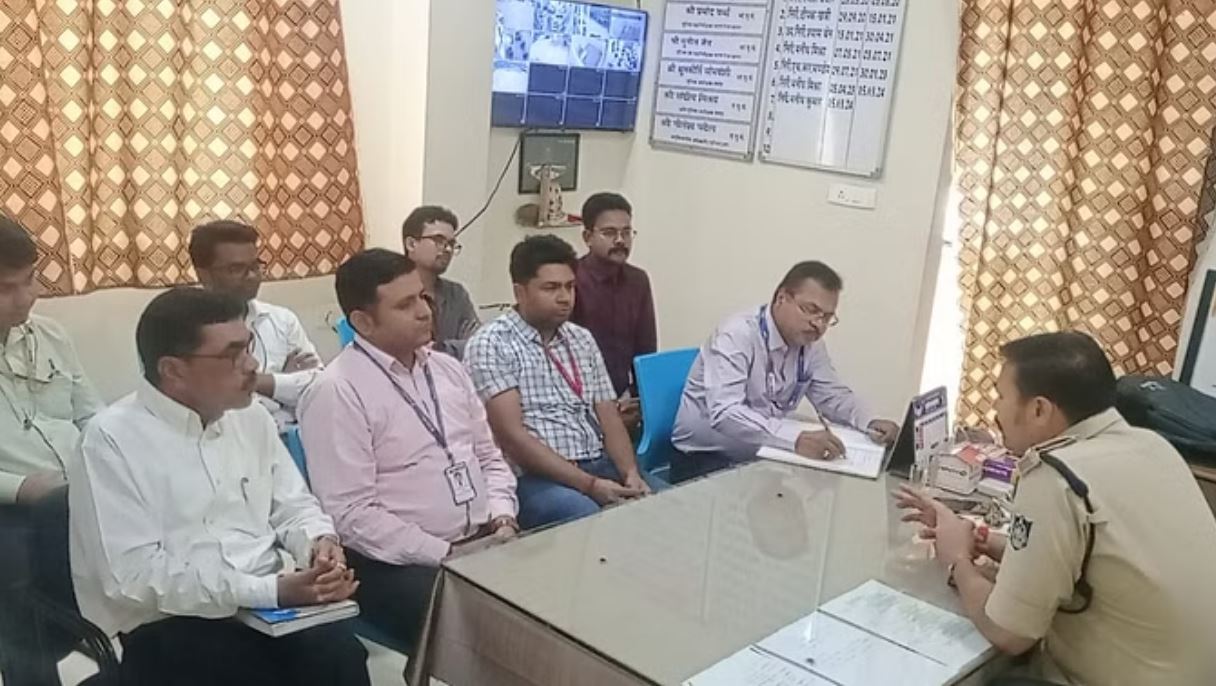 बैंक प्रबंधन करे बैंक सुरक्षा के इंतजाम- 41 लाख की लूट के बाद एसपी ने बैंक मैनेजरों को दिए निर्देश