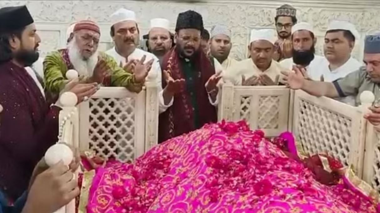 भारत को प्रधानमंत्री मोदी के मजबूत नेतृत्व की जरूरत: शादाब शम्स