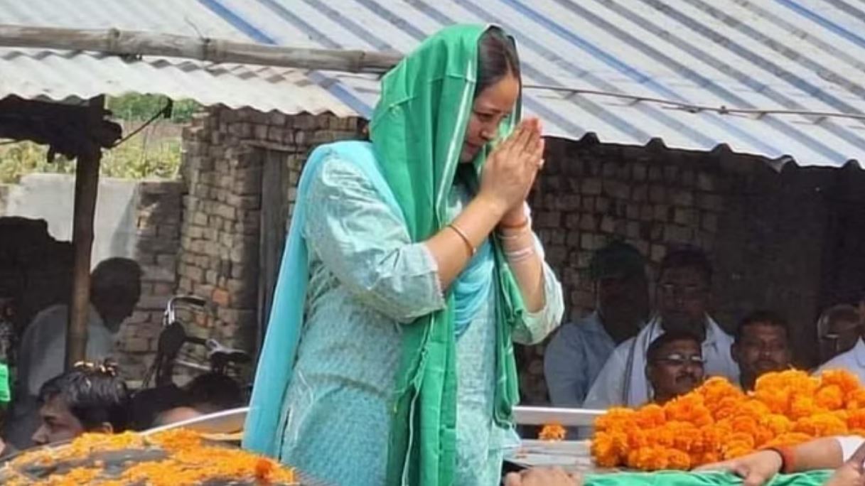 रोहिणी आचार्य का नामांकन रद्द होगा? गलत सूचना देने के कारण पटना हाईकोर्ट में याचिका दायर