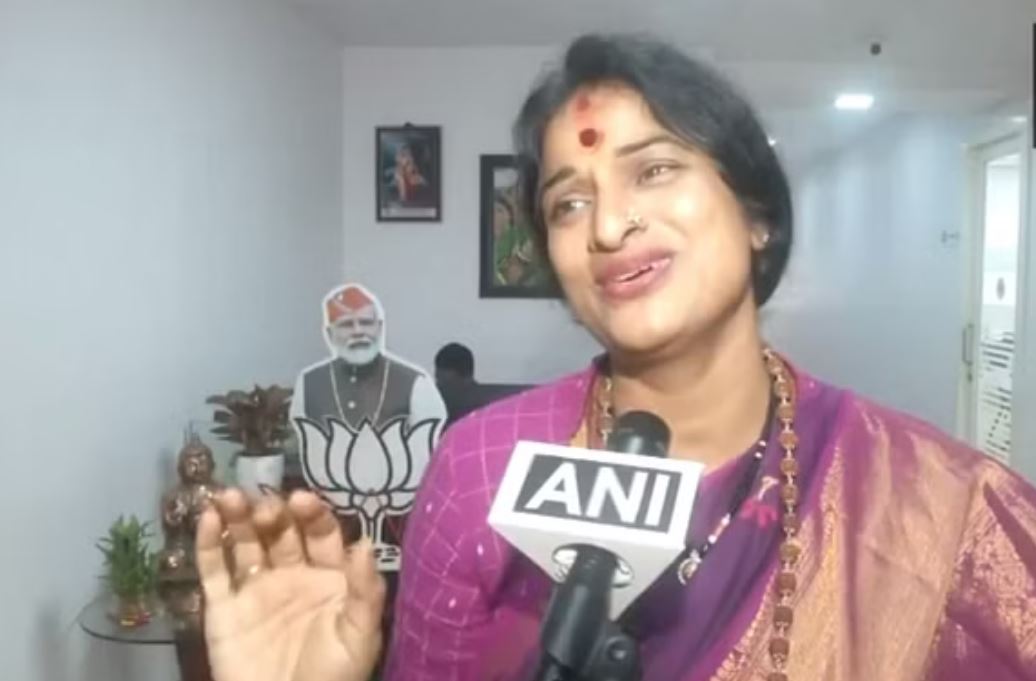 नवनीत राणा के 15 सेकेंड के बयान पर माधवी लता ने दी सफाई