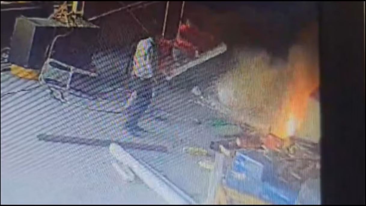 गुजरात: गेम जोन के अंदर रखे थे ज्वलनशील पदार्थ, वहीं जारी थी वेल्डिंग