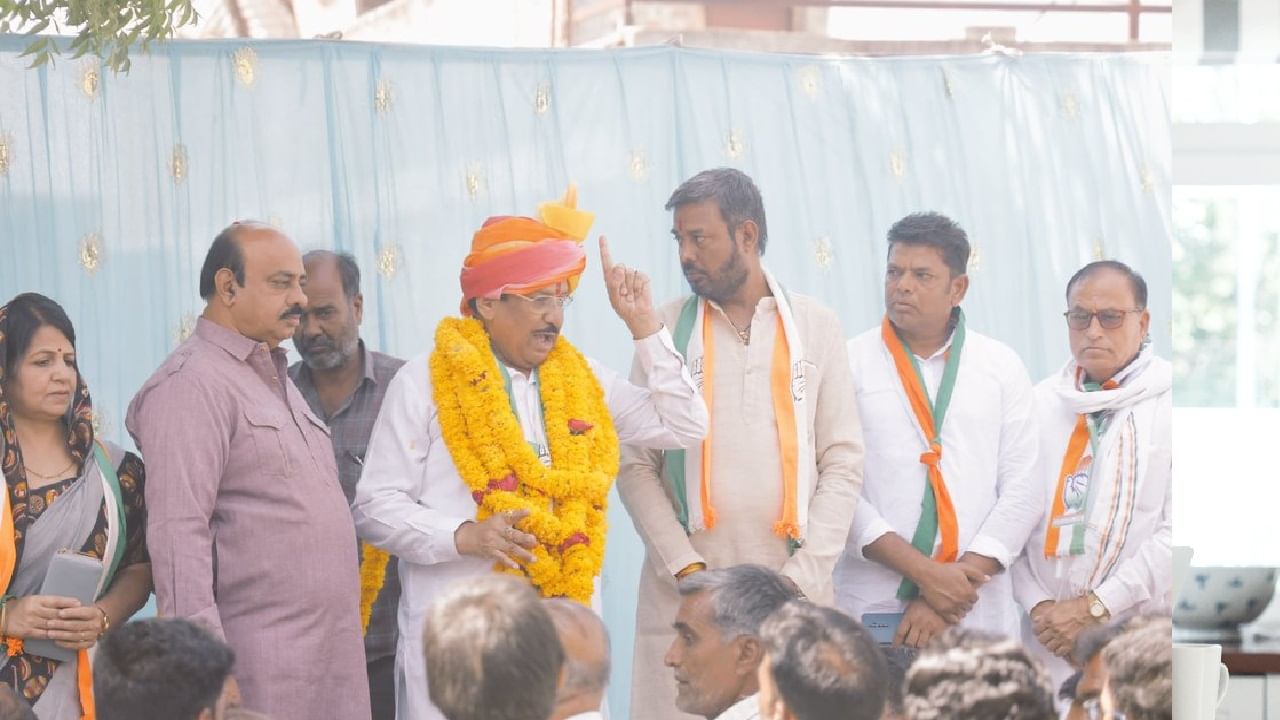 दो पत्नी वालों को सालाना 2 लाख देंगे... कांग्रेस प्रत्याशी का ऐलान