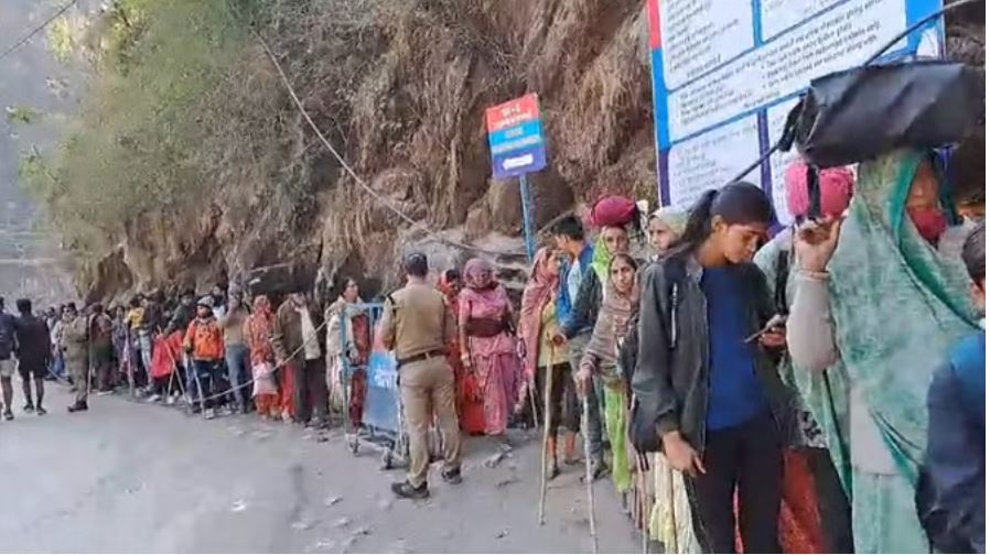 चारधाम यात्रा: जून माह तक यात्रा के लिए ऑनलाइन पंजीकरण फुल