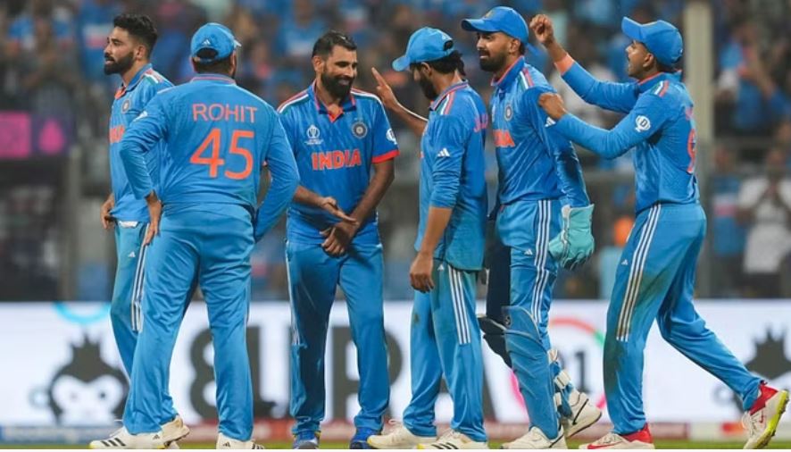 विश्व कप से पहले आईसीसी रैंकिंग में भारत शीर्ष पर पहुंचा