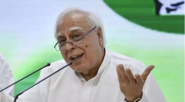 कपिल सिब्बल ने जीता सुप्रीम कोर्ट बार एसोसिएशन का चुनाव